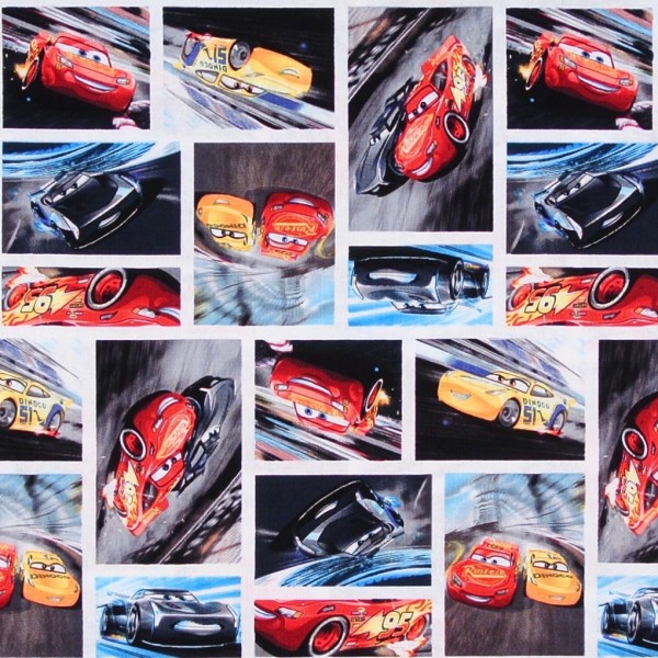 SALE Patchworkstoff Disney Cars Autos Rennwagen